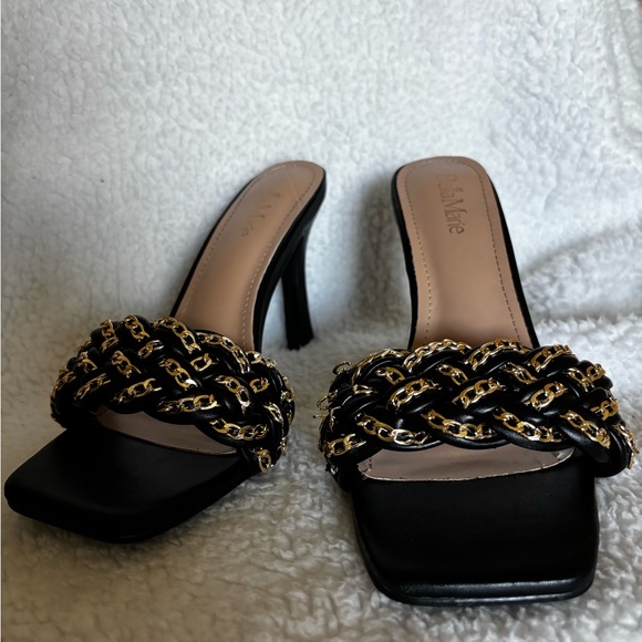 Bellini Black Heels with Gold Chain Detail - Picture 5 of 5